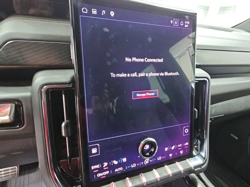 2025 GMC Yukon XL AT4
