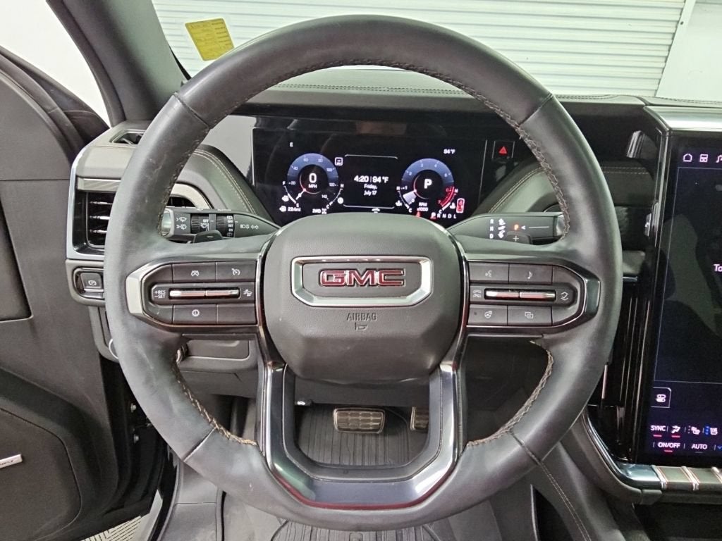 2025 GMC Yukon XL AT4