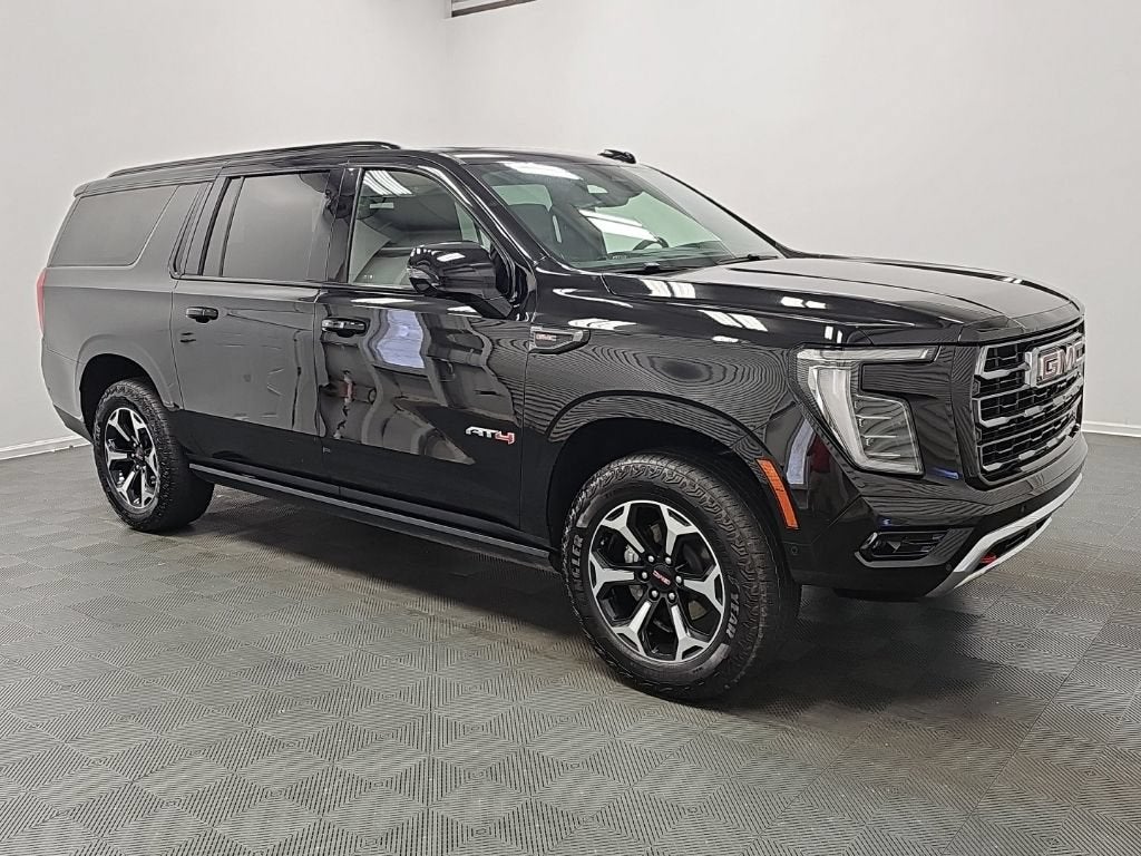 2025 GMC Yukon XL AT4