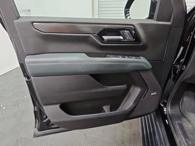 2025 GMC Yukon XL AT4