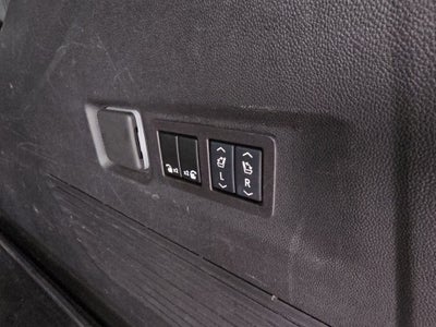 2025 GMC Yukon XL AT4