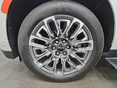 2023 GMC Yukon XL Denali Ultimate