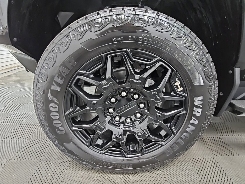 2026 GMC HUMMER EV SUV 2X