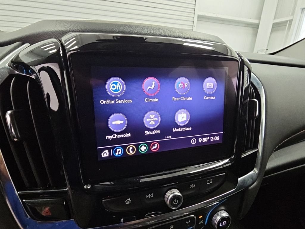 2020 Chevrolet Traverse LT Cloth