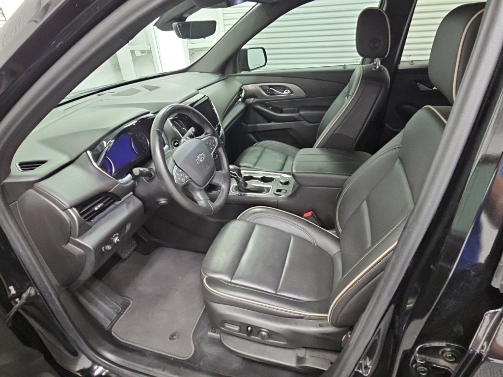 2023 Chevrolet Traverse Premier - Photo 11