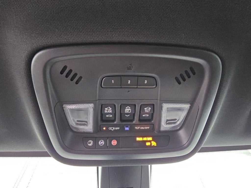 2023 Chevrolet Traverse Premier - Photo 26