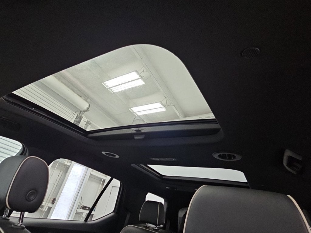 2023 Chevrolet Traverse Premier - Photo 32