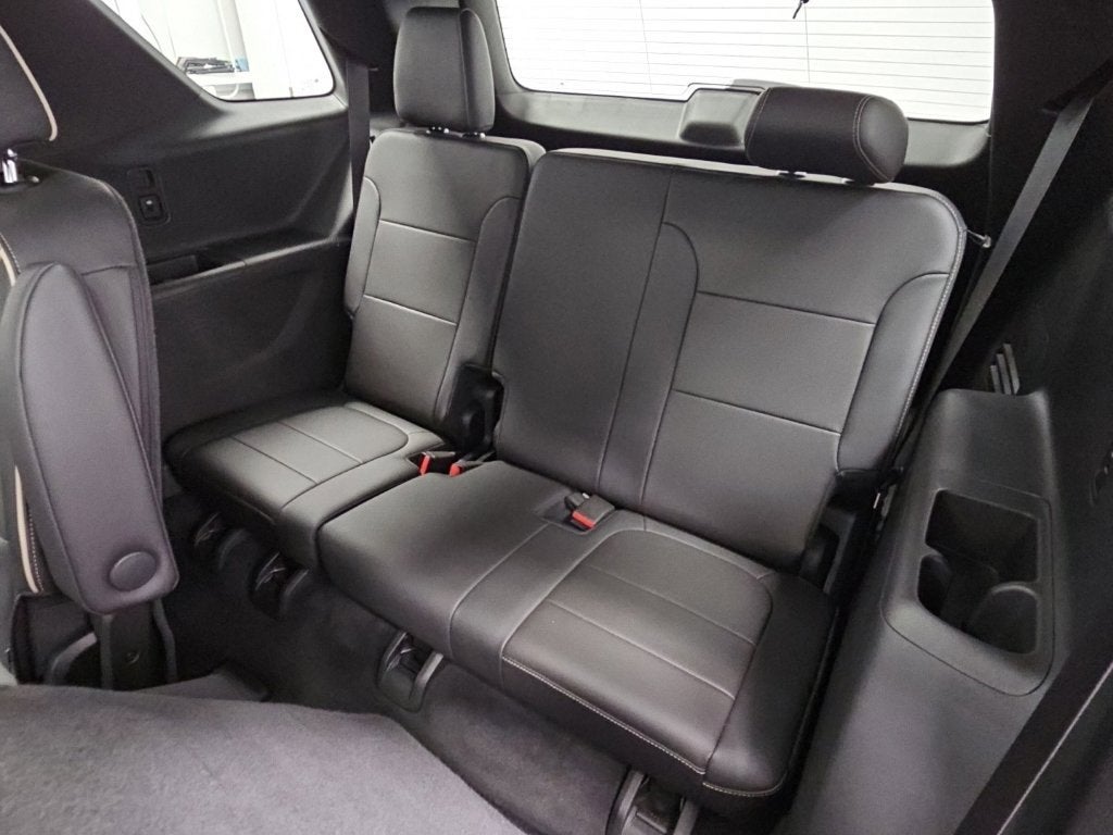 2023 Chevrolet Traverse Premier - Photo 37