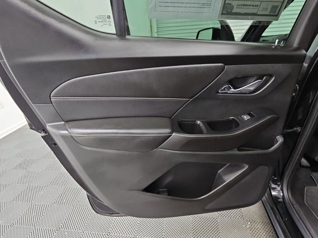 2023 Chevrolet Traverse Premier - Photo 38