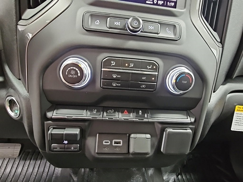 2025 GMC Sierra 2500 HD Pro