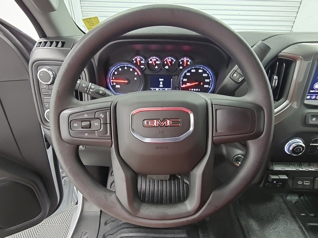 2025 GMC Sierra 2500 HD Pro