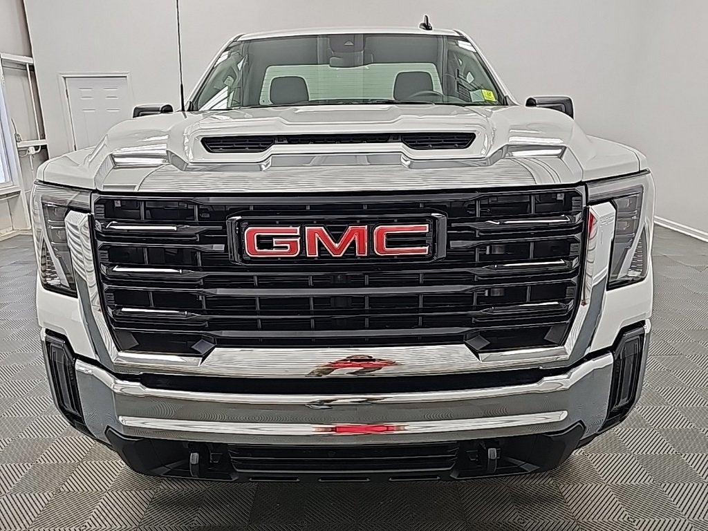 2025 GMC Sierra 2500 HD Pro