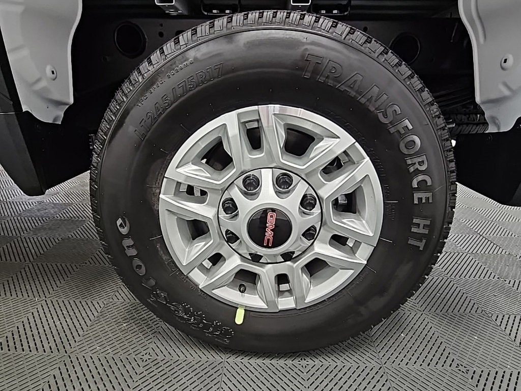 2025 GMC Sierra 2500 HD Pro