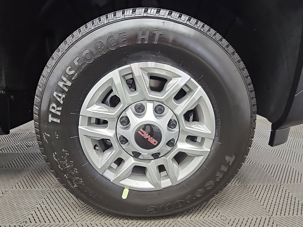 2025 GMC Sierra 2500 HD Pro