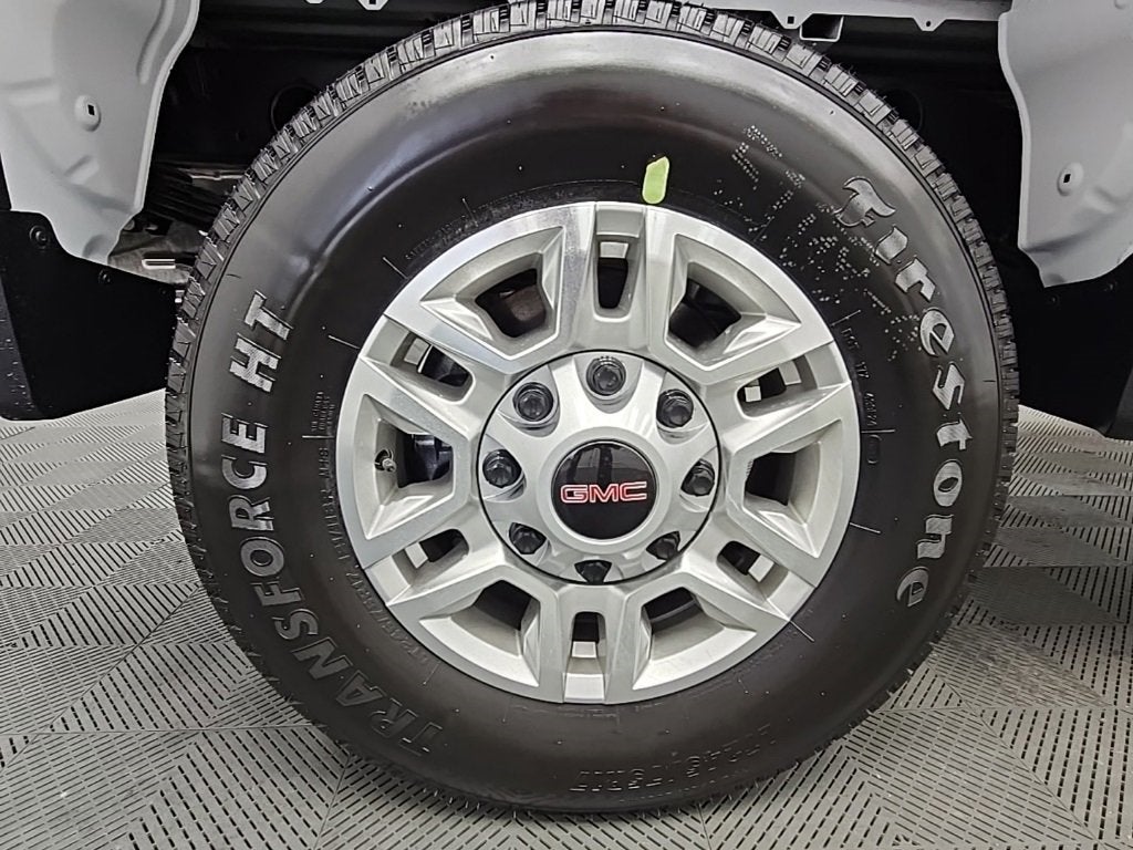 2025 GMC Sierra 2500 HD Pro