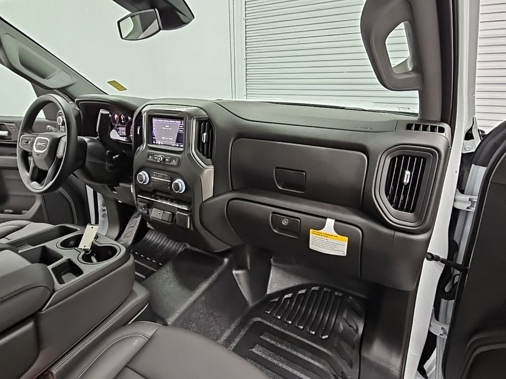 2025 GMC Sierra 2500 HD Pro