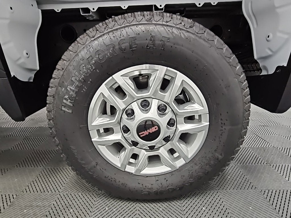 2025 GMC Sierra 2500 HD Pro