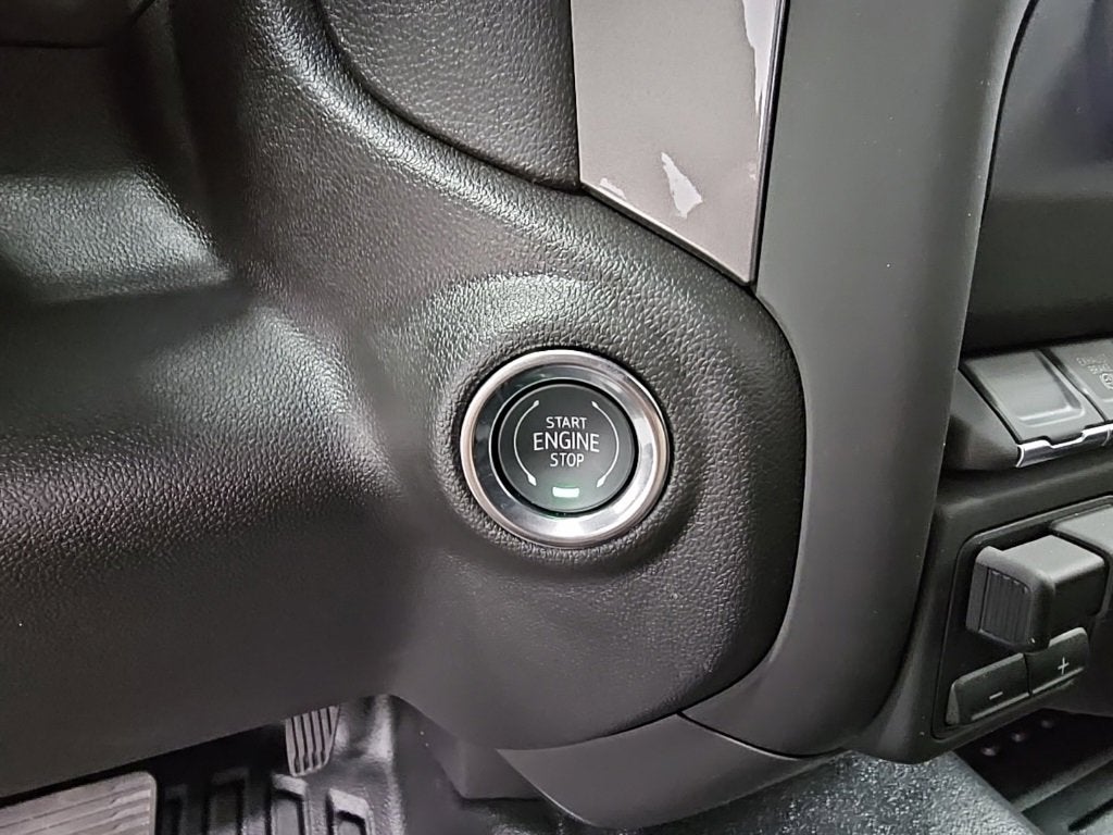 2025 GMC Sierra 3500 HD Pro