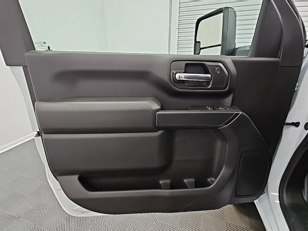 2025 GMC Sierra 3500 HD Pro