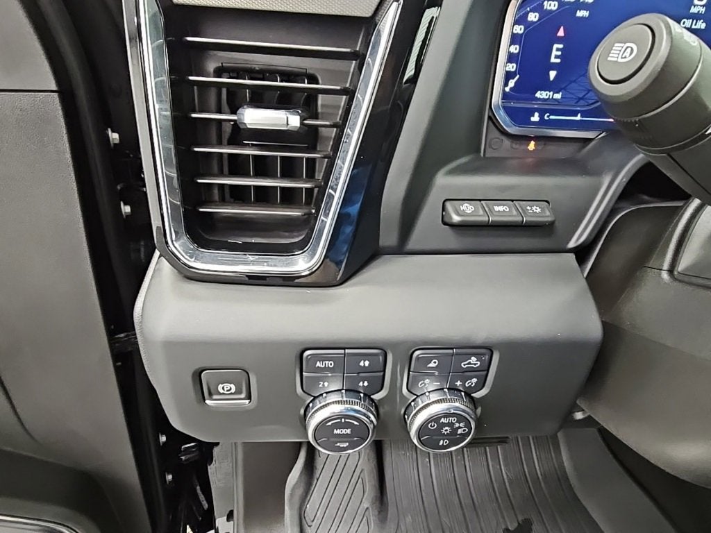 2024 GMC Sierra 3500 HD Denali DRW