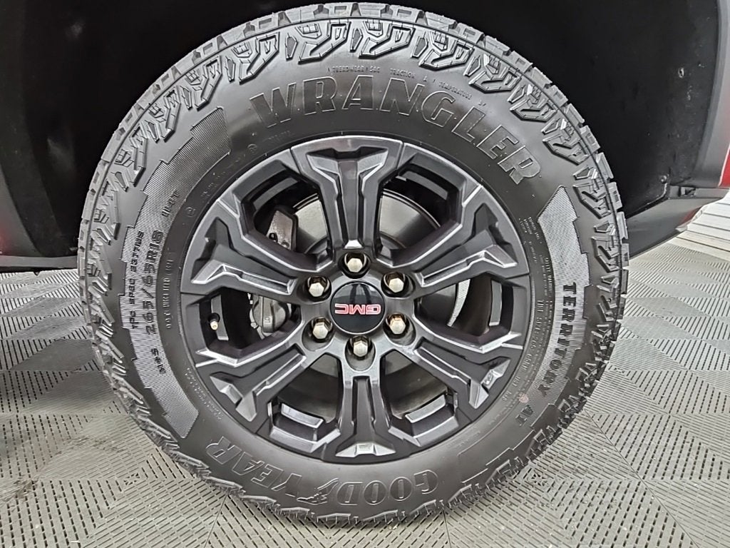 2025 GMC Canyon Elevation