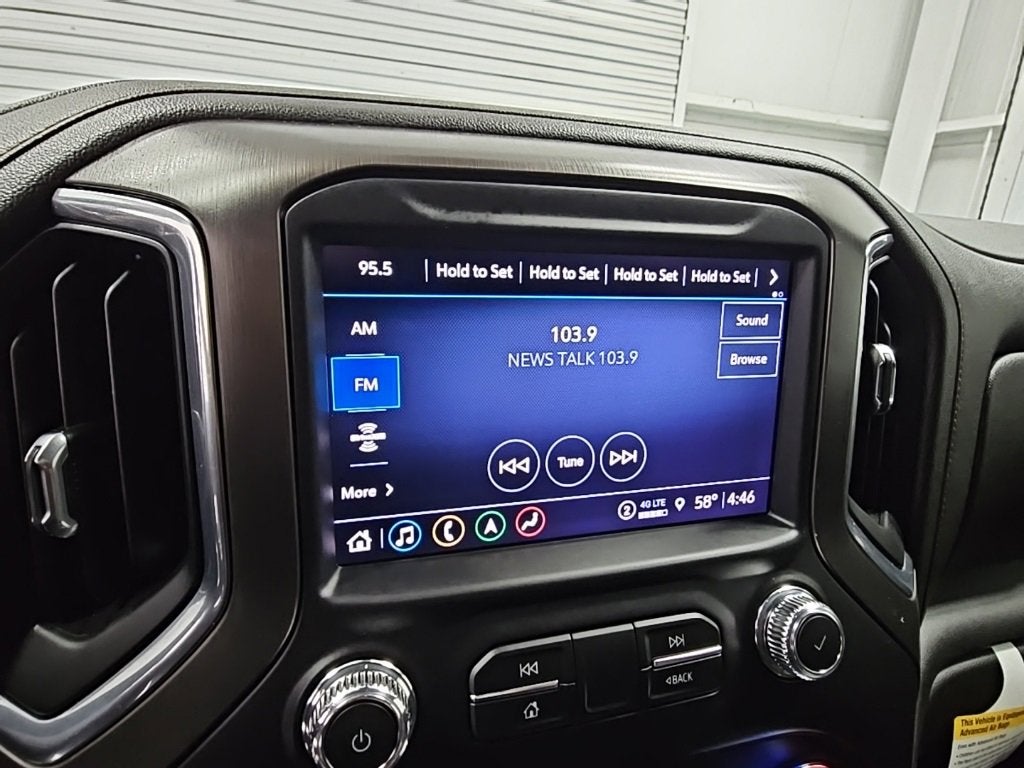 2022 GMC Sierra 1500 Limited AT4