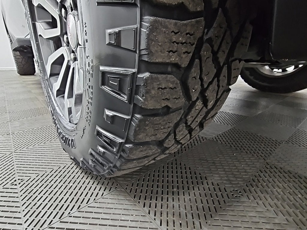 2022 GMC Sierra 1500 Limited AT4