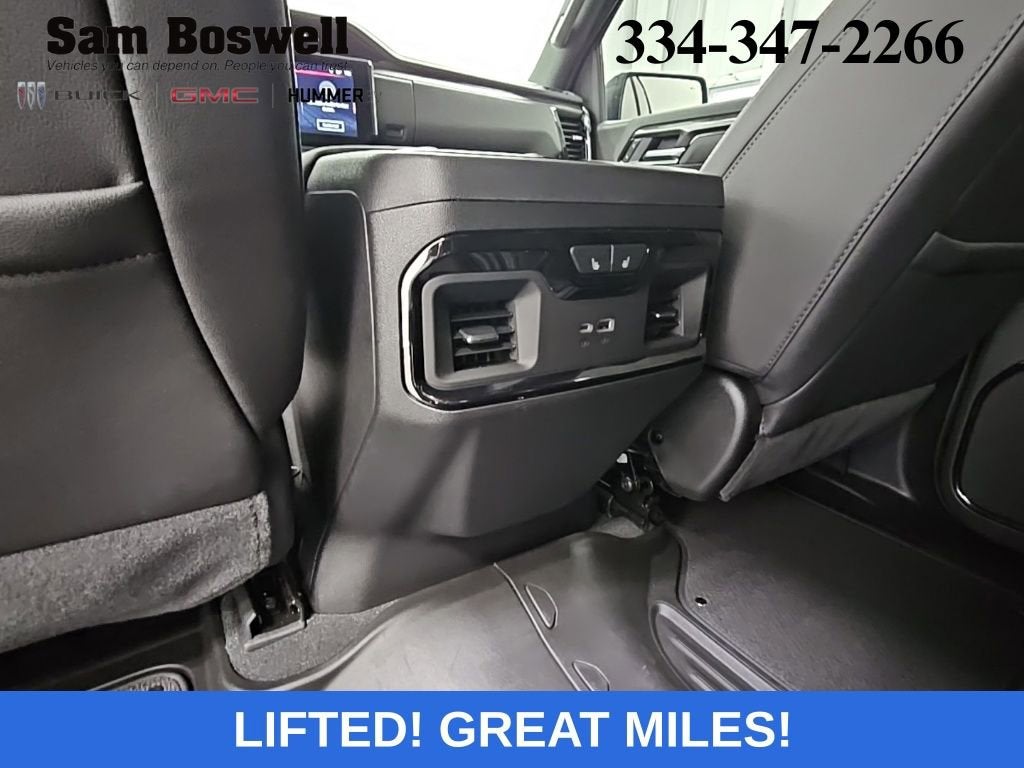 2025 GMC Sierra 1500 AT4