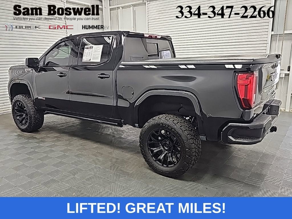 2025 GMC Sierra 1500 AT4