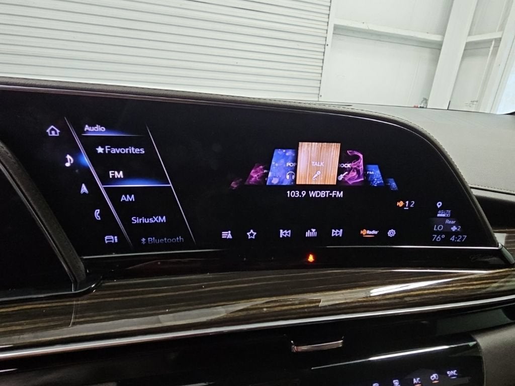 2022 Cadillac Escalade Premium Luxury
