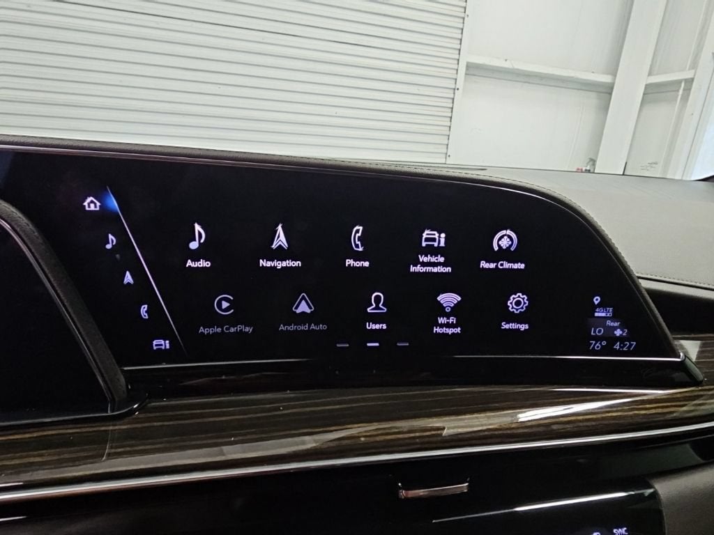 2022 Cadillac Escalade Premium Luxury