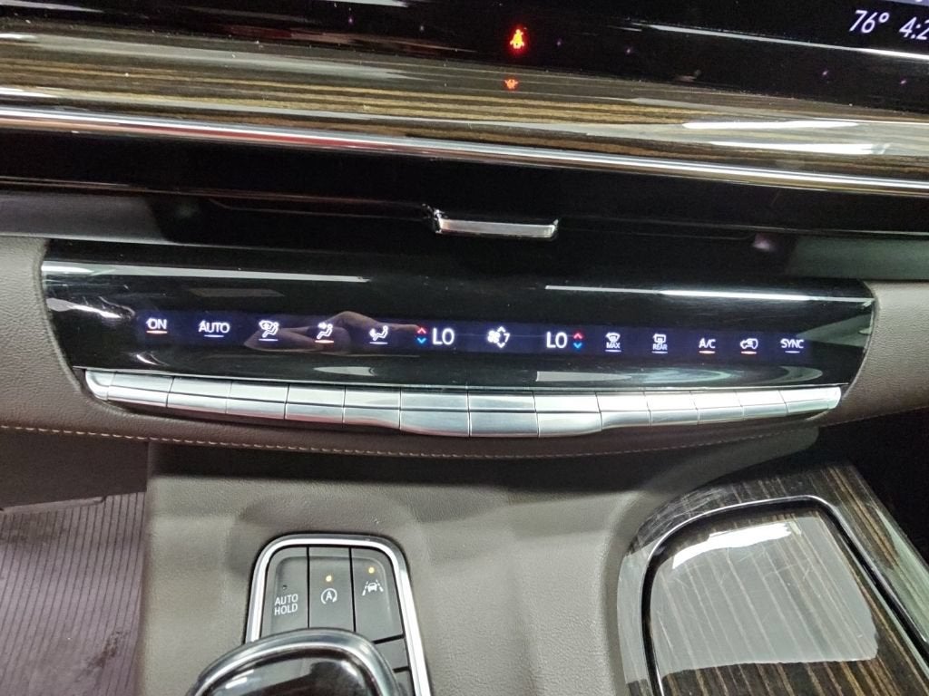 2022 Cadillac Escalade Premium Luxury