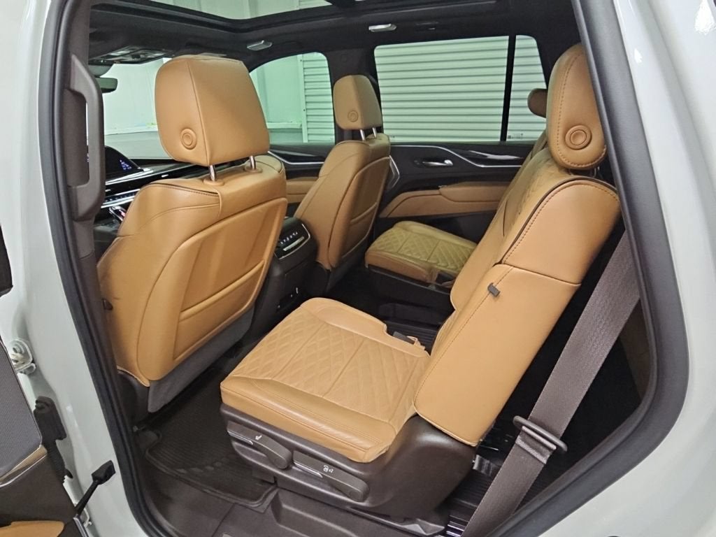 2022 Cadillac Escalade Premium Luxury