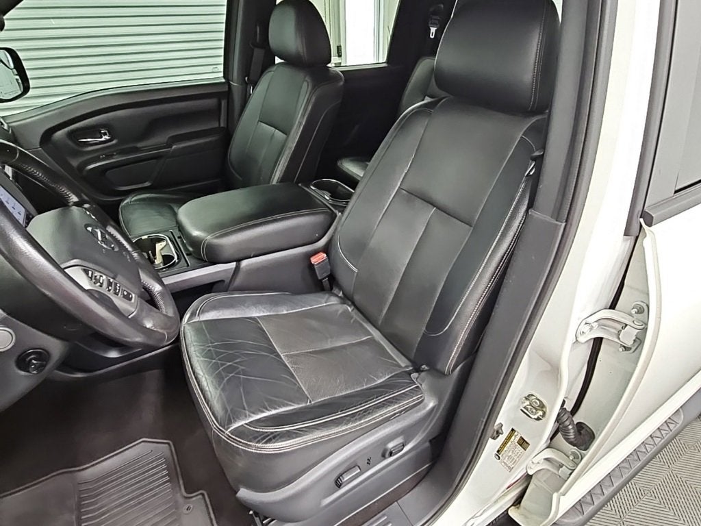 2018 Nissan Titan SL