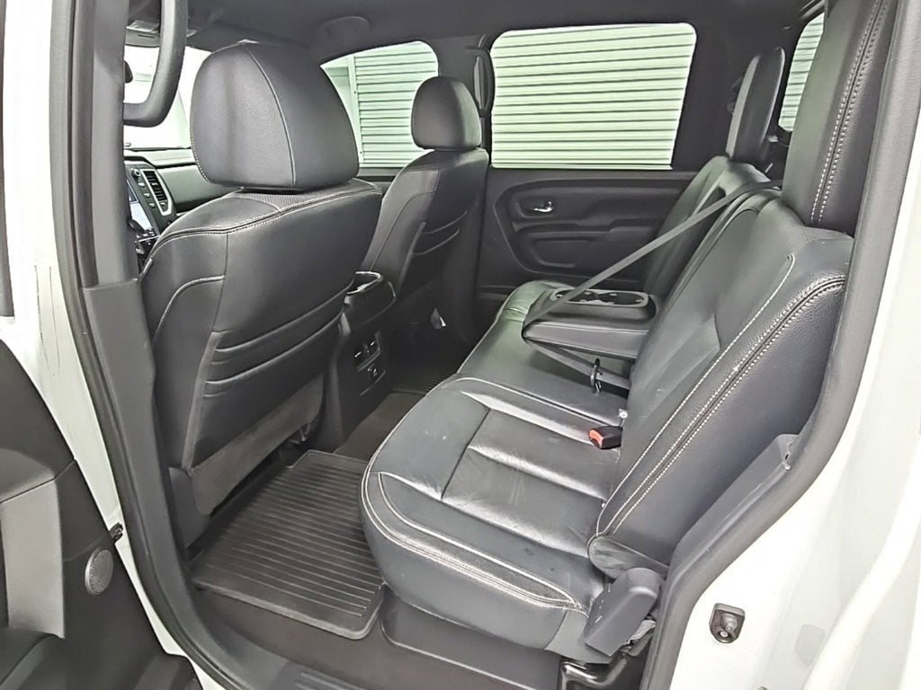 2018 Nissan Titan SL