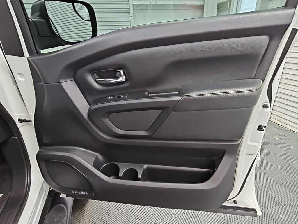 2018 Nissan Titan SL