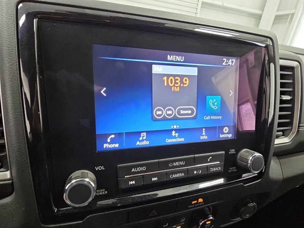 2022 Nissan Frontier Crew Cab SV 4x2