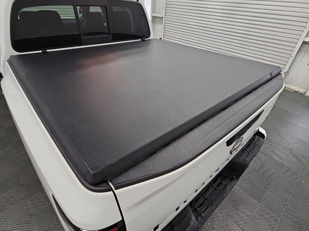 2022 Nissan Frontier Crew Cab SV 4x2