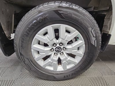 2022 Nissan Frontier Crew Cab SV 4x2