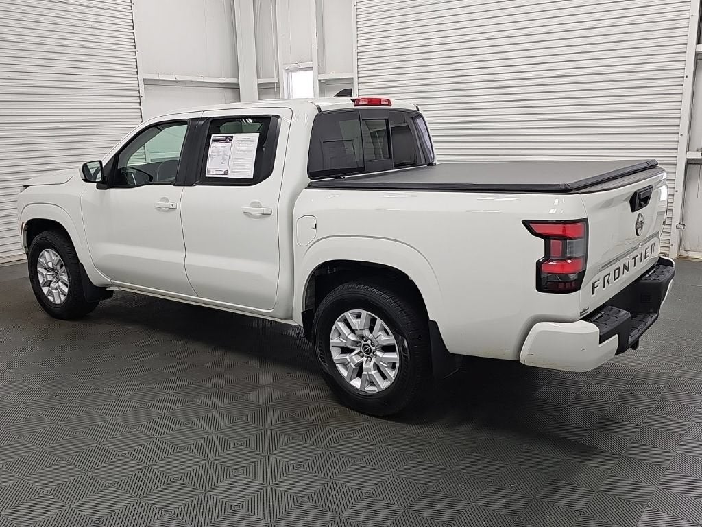 2022 Nissan Frontier Crew Cab SV 4x2