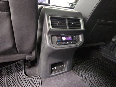 2024 Volkswagen Atlas 2.0T Peak Edition SEL