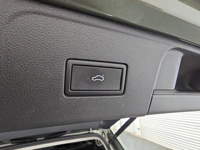 2024 Volkswagen Atlas 2.0T Peak Edition SEL