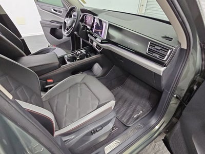 2024 Volkswagen Atlas 2.0T Peak Edition SEL