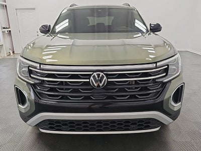 2024 Volkswagen Atlas 2.0T Peak Edition SEL