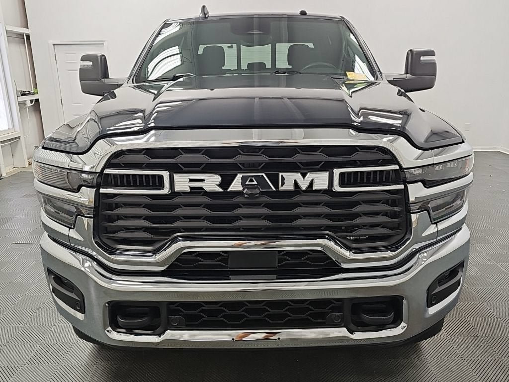 2026 RAM 2500 Tradesman Crew Cab 4x4 6'4" Box