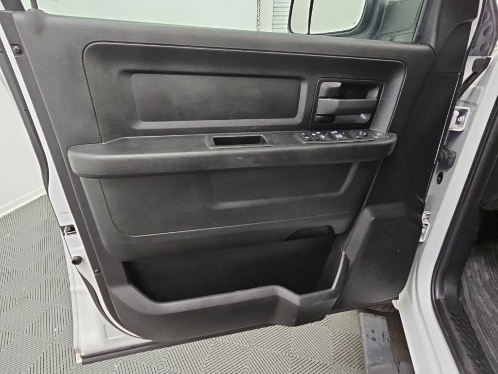 2021 RAM 3500 Chassis Cab Tradesman