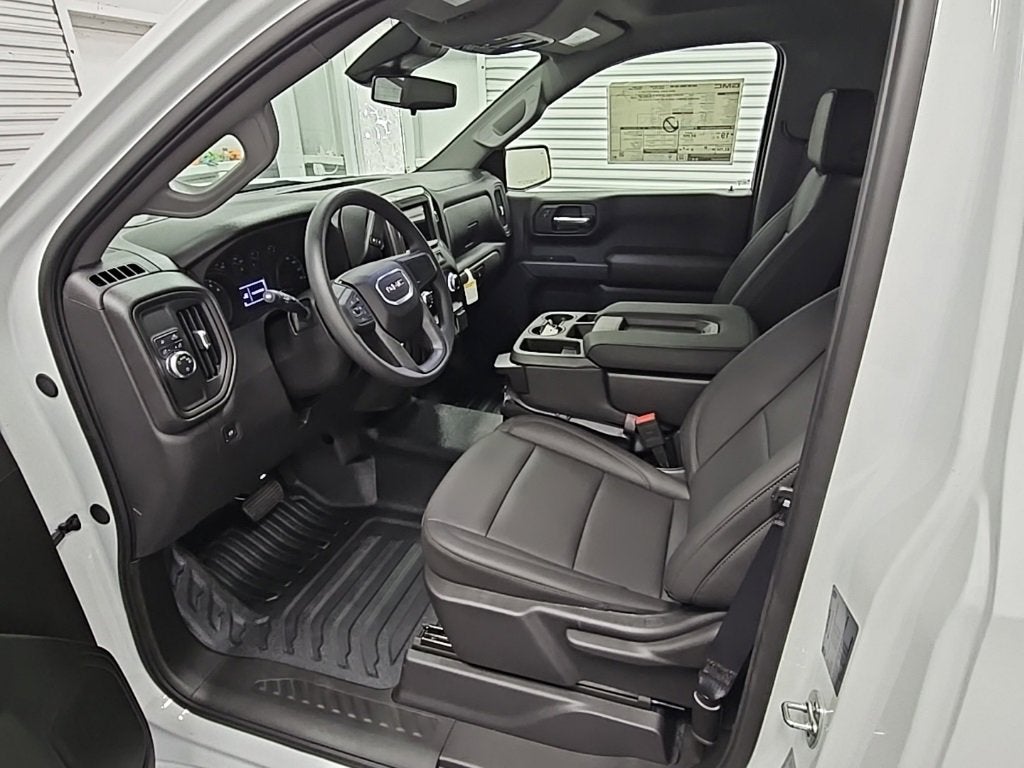 2025 GMC Sierra 1500 Pro