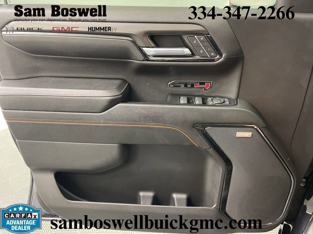 2023 GMC Sierra 1500 AT4