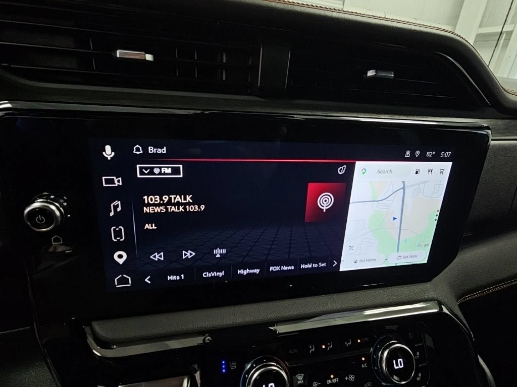 2025 GMC Sierra 1500 AT4 - Photo 17