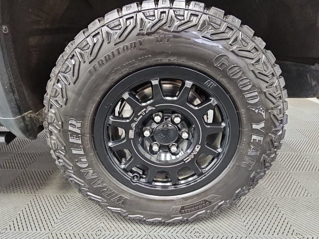 2024 GMC Sierra 1500 AT4X